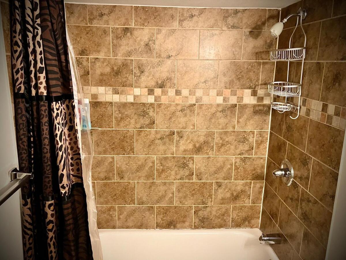 Downtown Riverview Loft